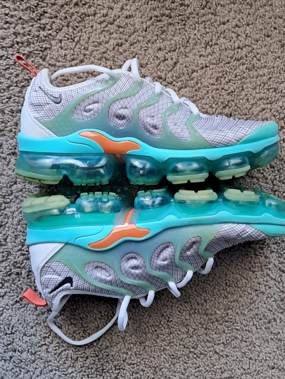Nike Air Vapormax Plus White Aurora Green Gray Sneakers Mens Size 8